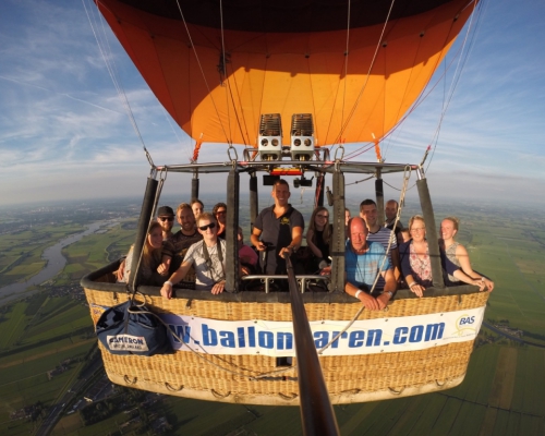 Prive ballonvaart in Nieuwland